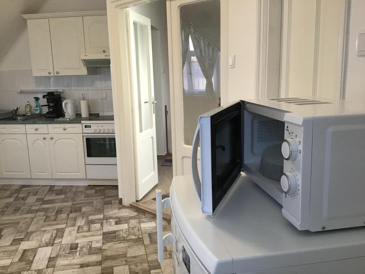 P16 Apartment 허이두뵈쇠르메니 외부 사진